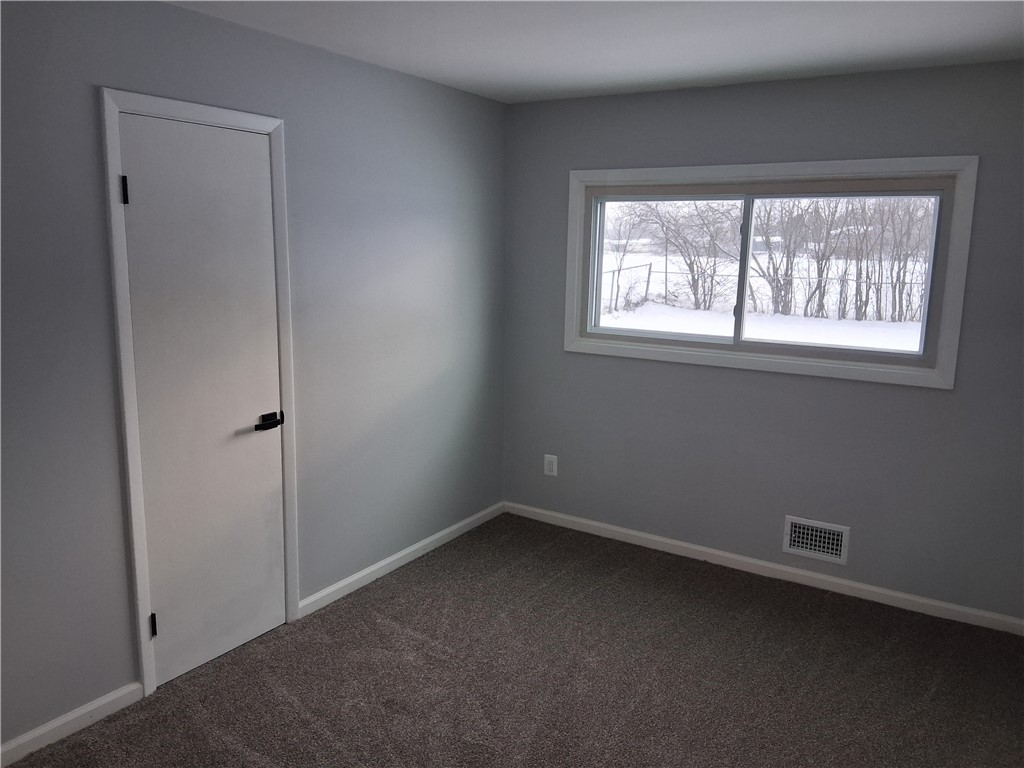 97 Crimson Bramble Road Henrietta, NY 14623 - Photo 20 of 31