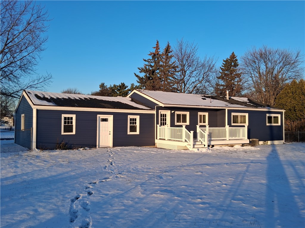 97 Crimson Bramble Road Henrietta, NY 14623 - Photo 3 of 31