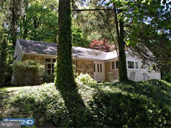 470 Howellville Road Berwyn, PA 19312 - Photo 1 of 12 Exterior Front