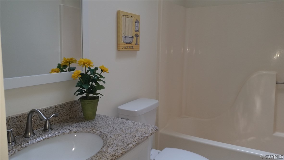 1312 Robindale Road North Chesterfield, VA 23235 - Photo 14 of 21 Gallery Image 14