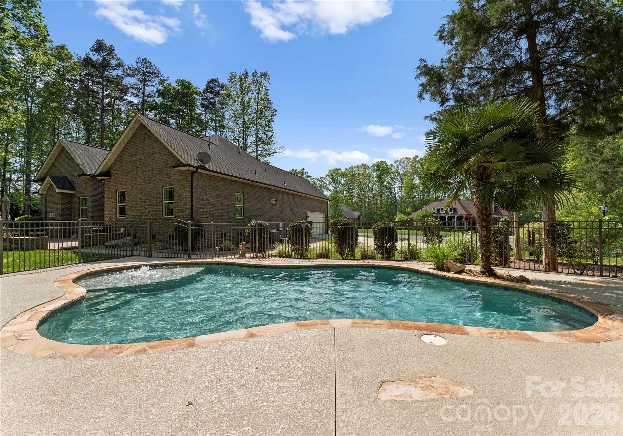 860 Arrow Point Lane Kannapolis, NC 28081 - Photo 30 of 38 a front view of house with yard and green space