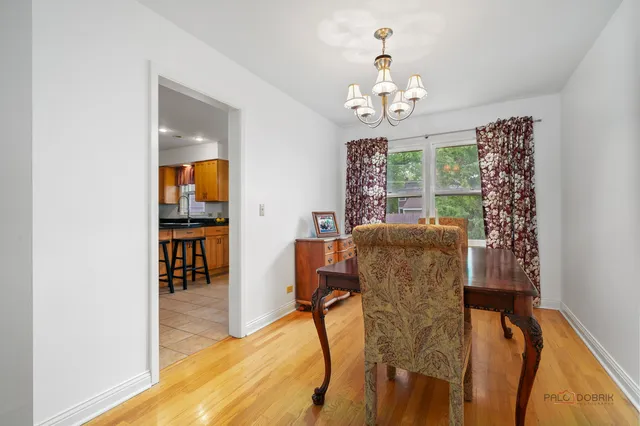 $739,000 | 783 Greenbriar Lane, Lake Forest, IL 60045