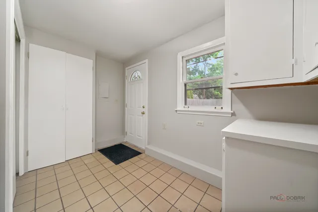 $739,000 | 783 Greenbriar Lane, Lake Forest, IL 60045