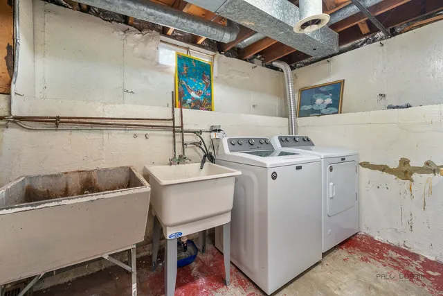 $739,000 | 783 Greenbriar Lane, Lake Forest, IL 60045