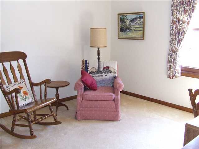 1132 Riva Ridge Boulevard Columbus, OH 43230 - Photo 17 of 18 Gallery Image 17