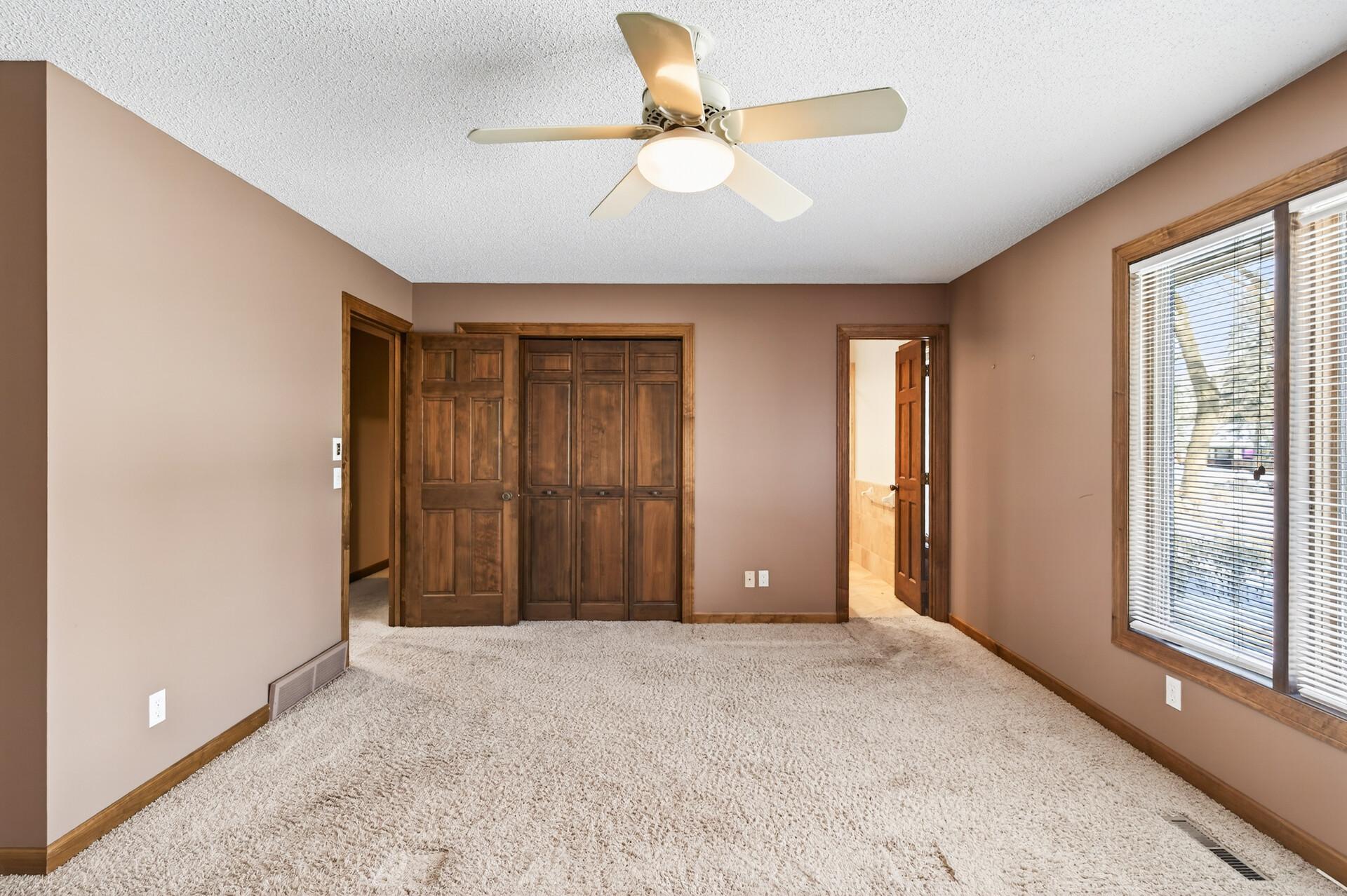 4134 Red Oak Ridge Minnetonka, MN 55345 - Photo 13 of 51