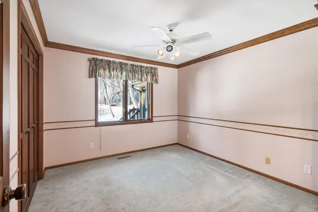 $550,000 | 4134 Red Oak Ridge, Minnetonka, MN 55345