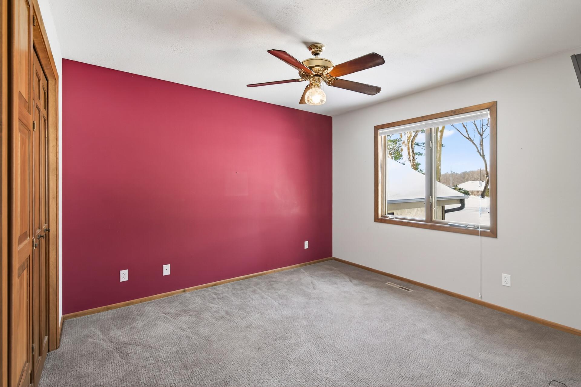 4134 Red Oak Ridge Minnetonka, MN 55345 - Photo 16 of 51