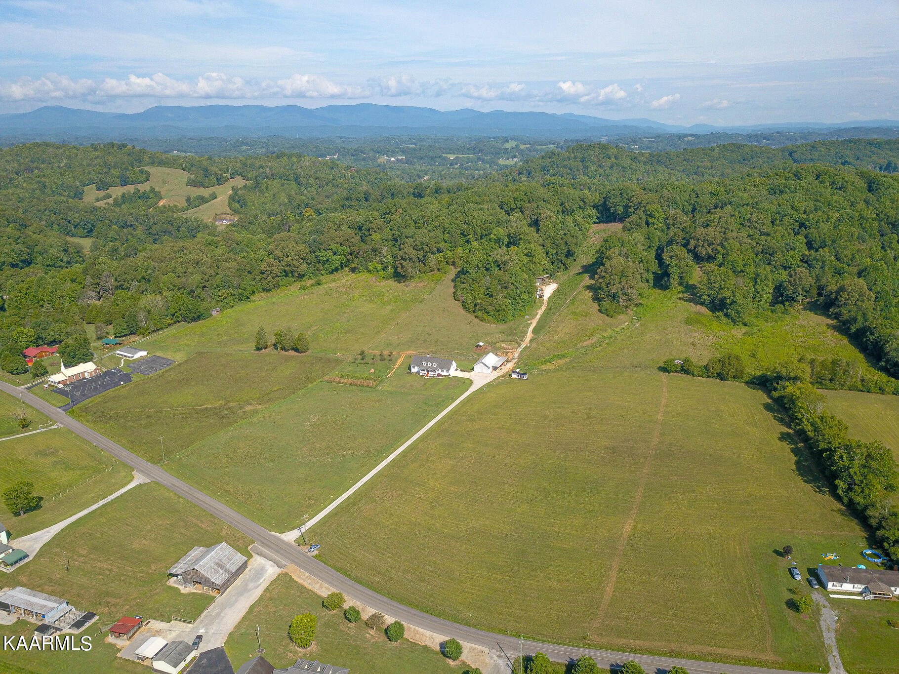 34 Brushy Valley Road Clinton, TN 37716 - Photo 18 of 21 Gallery Image 18