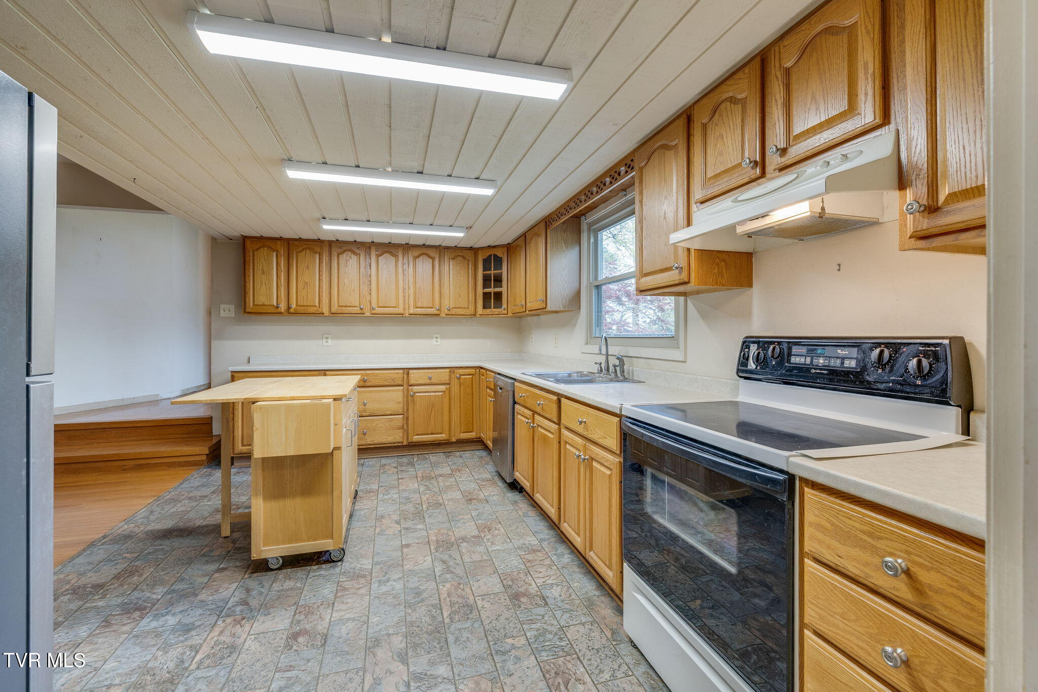 4709 Edens View Road Kingsport, TN 37664 - Photo 12 of 45 012