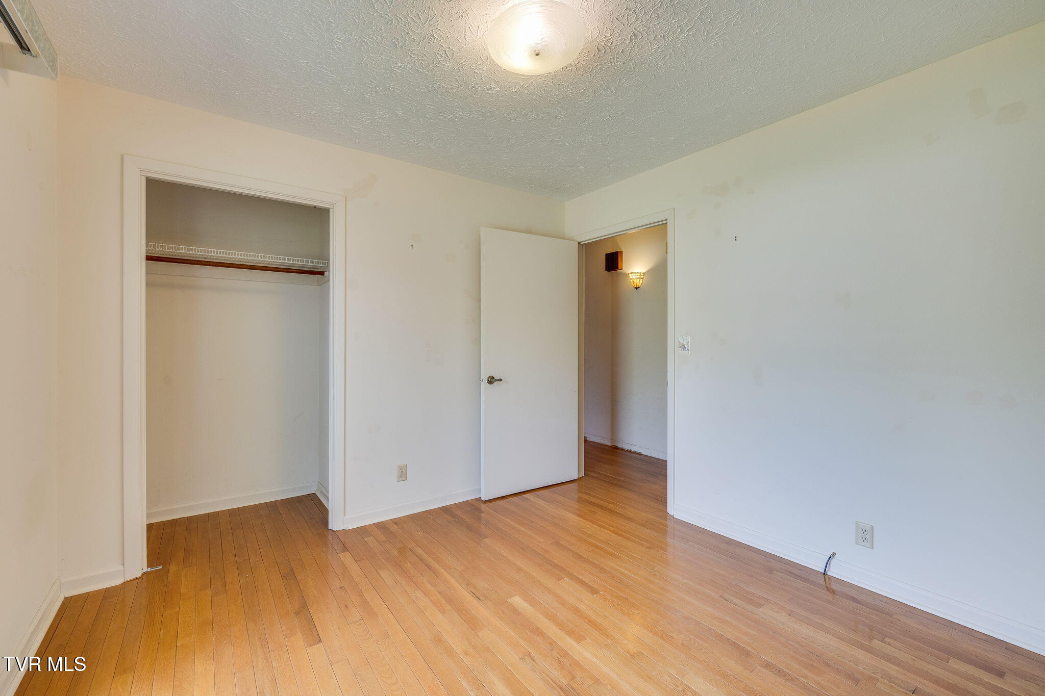 4709 Edens View Road Kingsport, TN 37664 - Photo 29 of 45 030