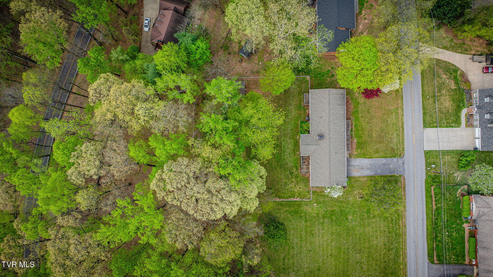 4709 Edens View Road Kingsport, TN 37664 - Photo 44 of 45 105