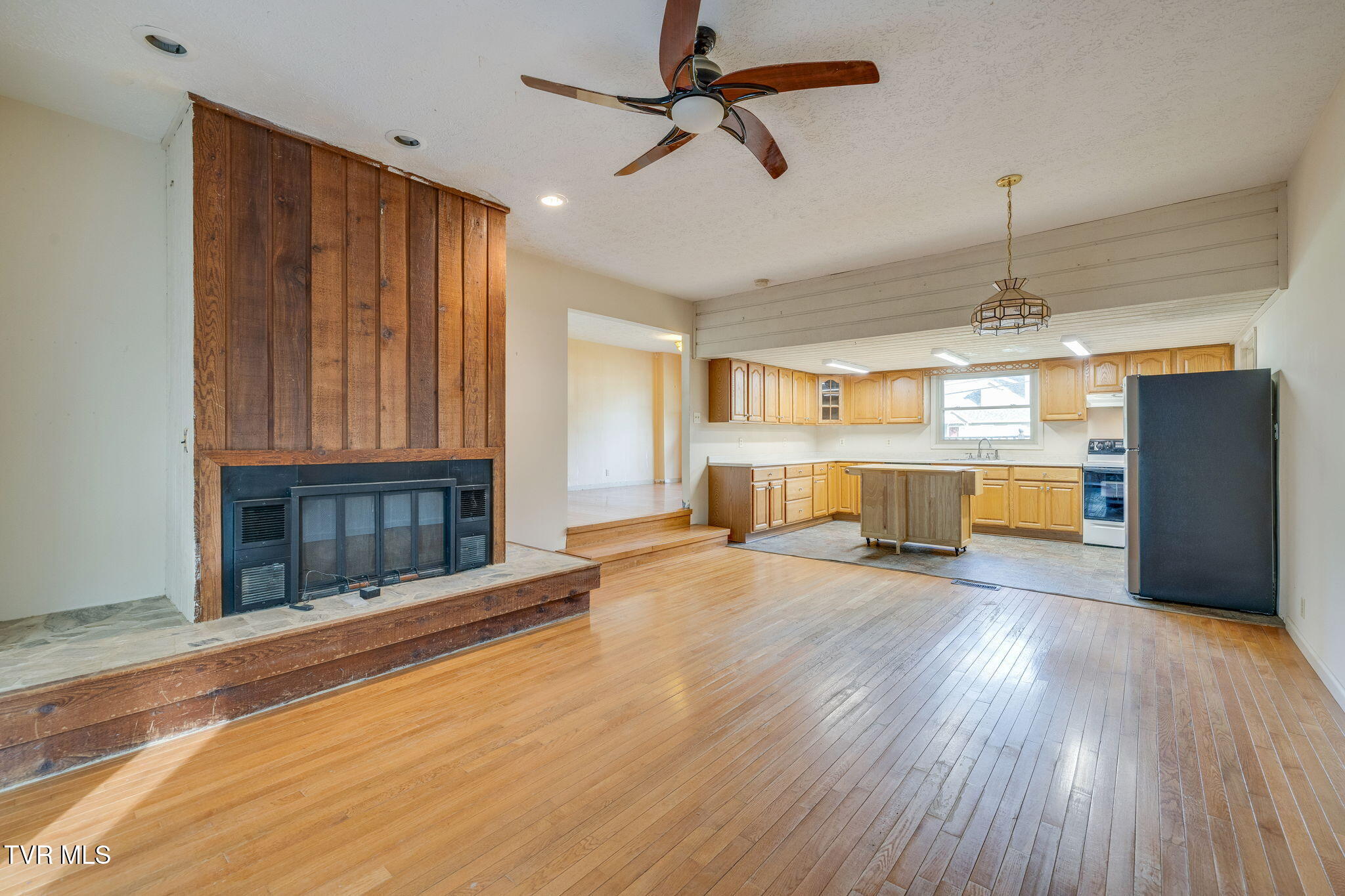 4709 Edens View Road Kingsport, TN 37664 - Photo 9 of 45 009