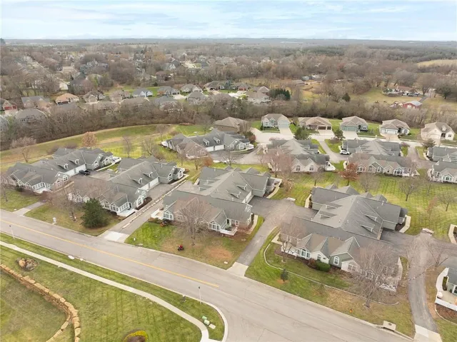 $360,000 | 7132 Hedge Ln Terrace, Shawnee, KS 66227