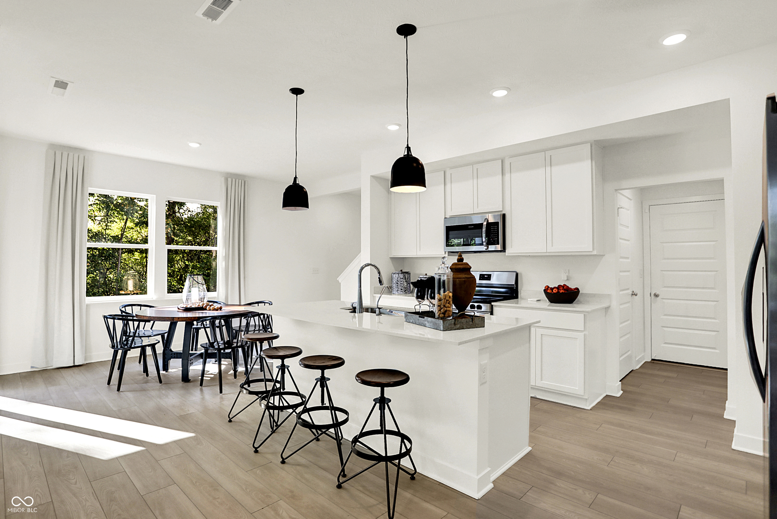 15155 Farrington Road Fishers, IN 46037 - Photo 7 of 29