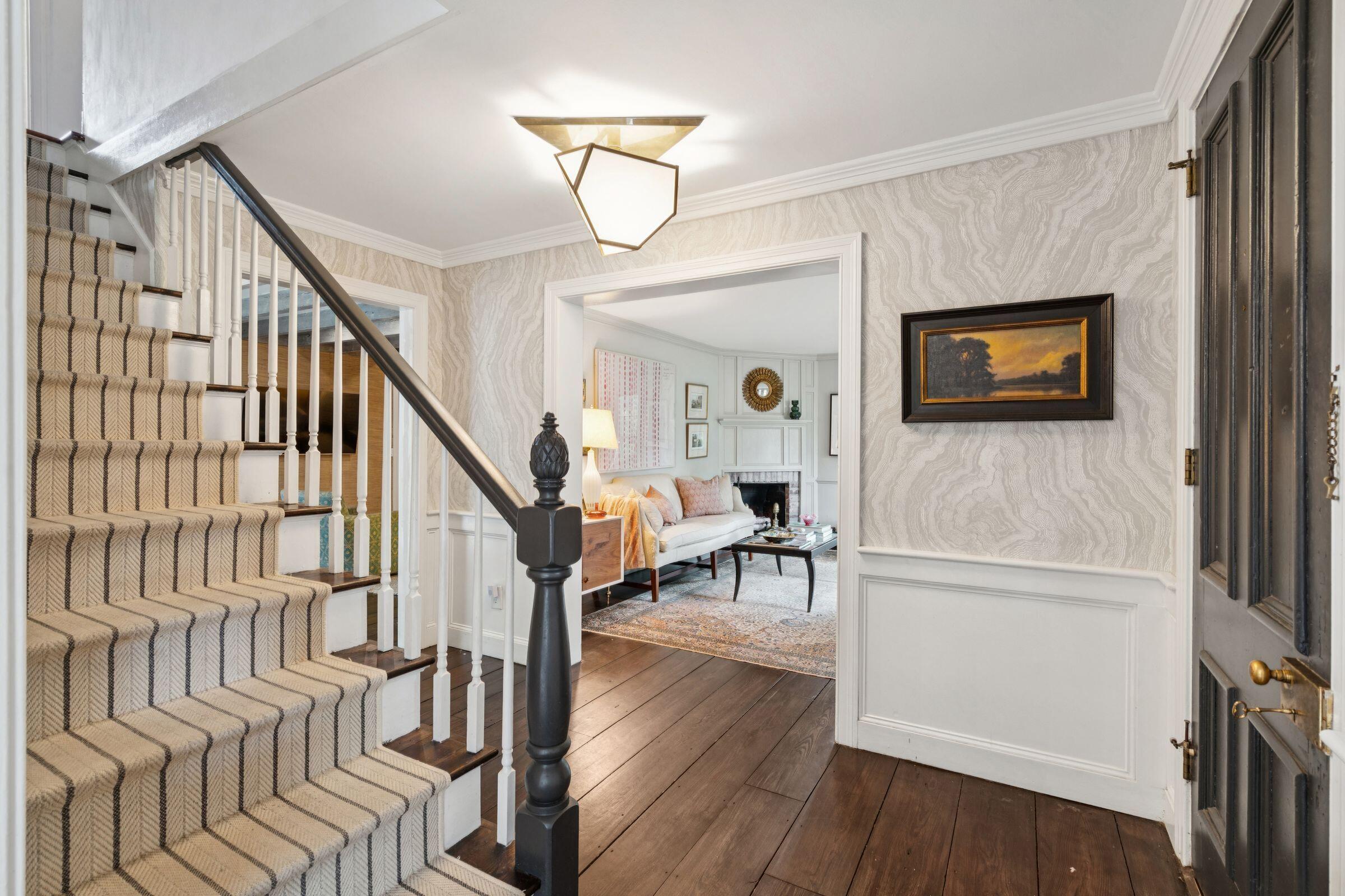 242 Middle Street Mount Pleasant, SC 29464 - Photo 12 of 99 242MiddleSt-KeenEyeMarketing-023