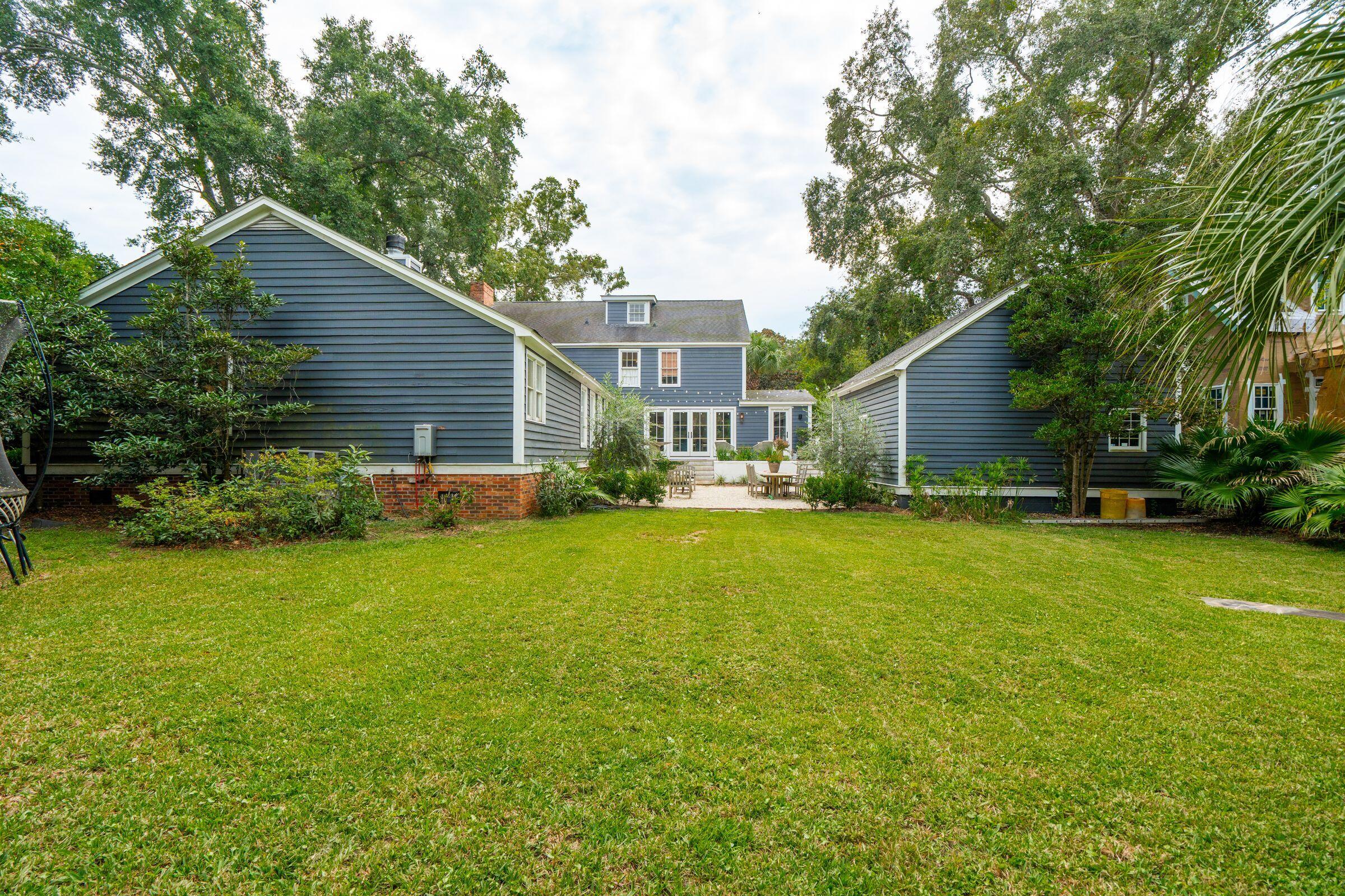 242 Middle Street Mount Pleasant, SC 29464 - Photo 86 of 99 242MiddleSt-KeenEyeMarketing-118