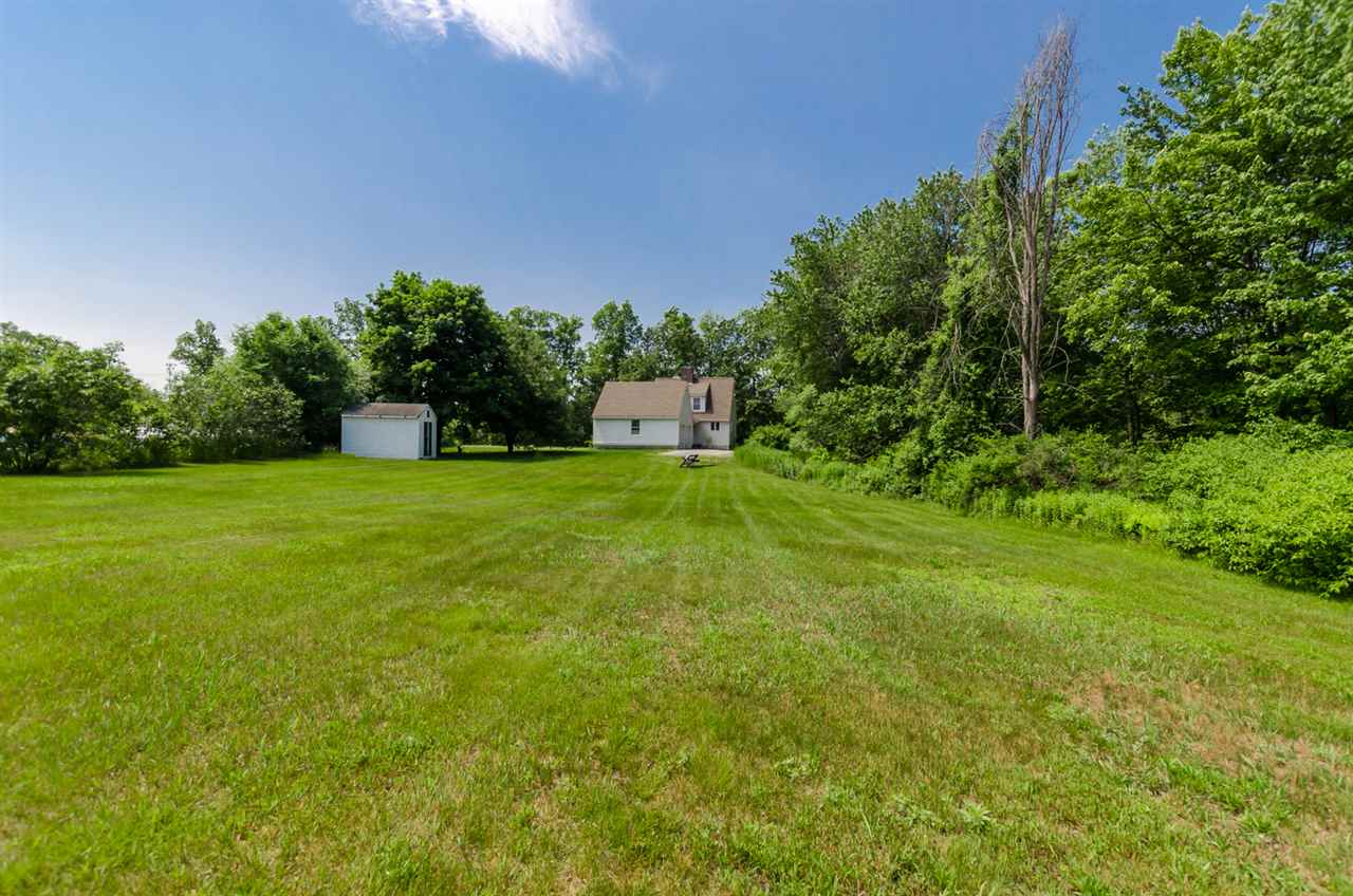 41 North River Road Milford, NH 03055 - Photo 4 of 36