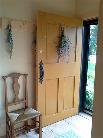 137 High Road Newbury, MA 01951 - Photo 4 of 16 Gallery Image 4