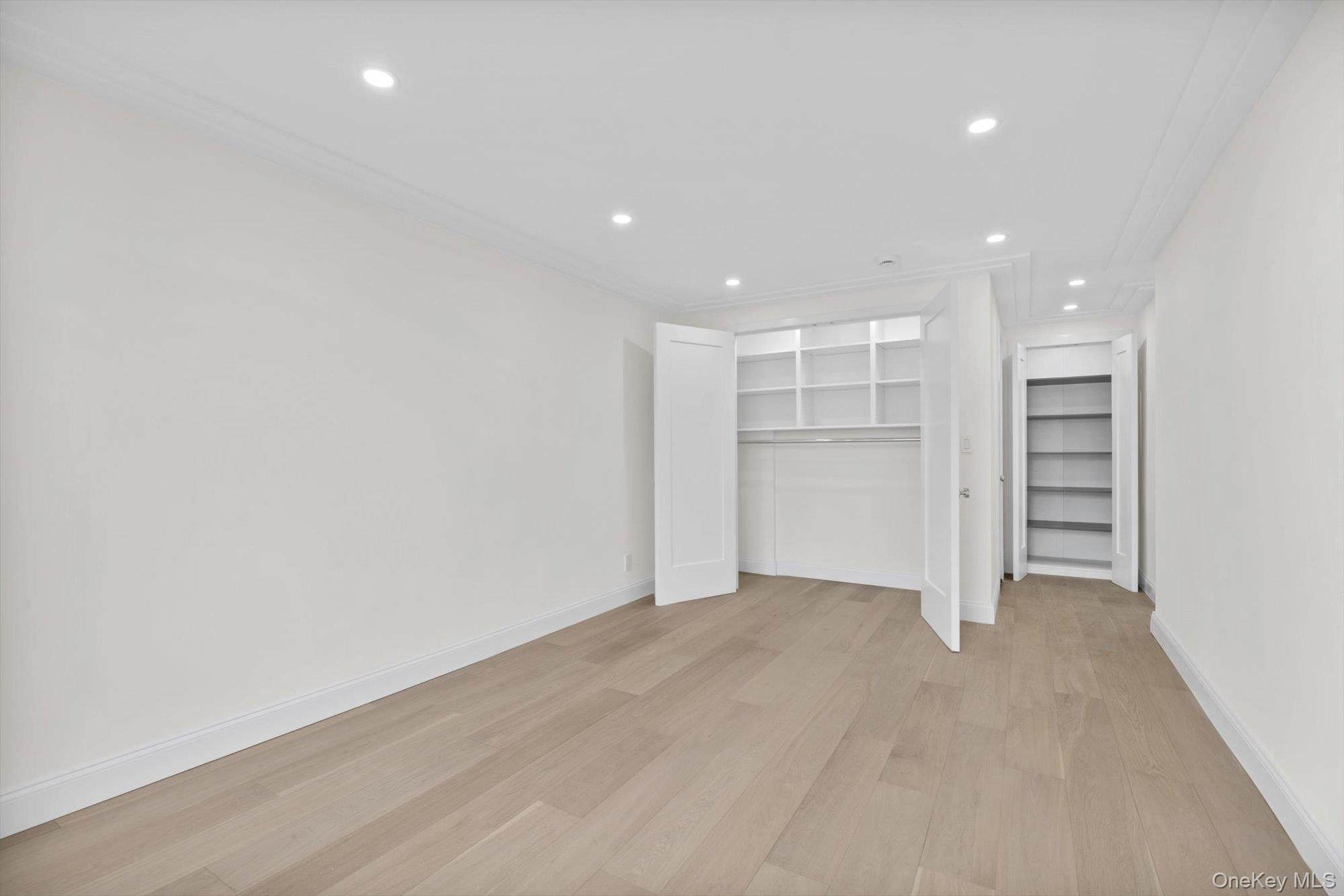 555 Kappock Street, Unit 12G Bronx, NY 10463 - Photo 8 of 19 a view of an empty room with a closet