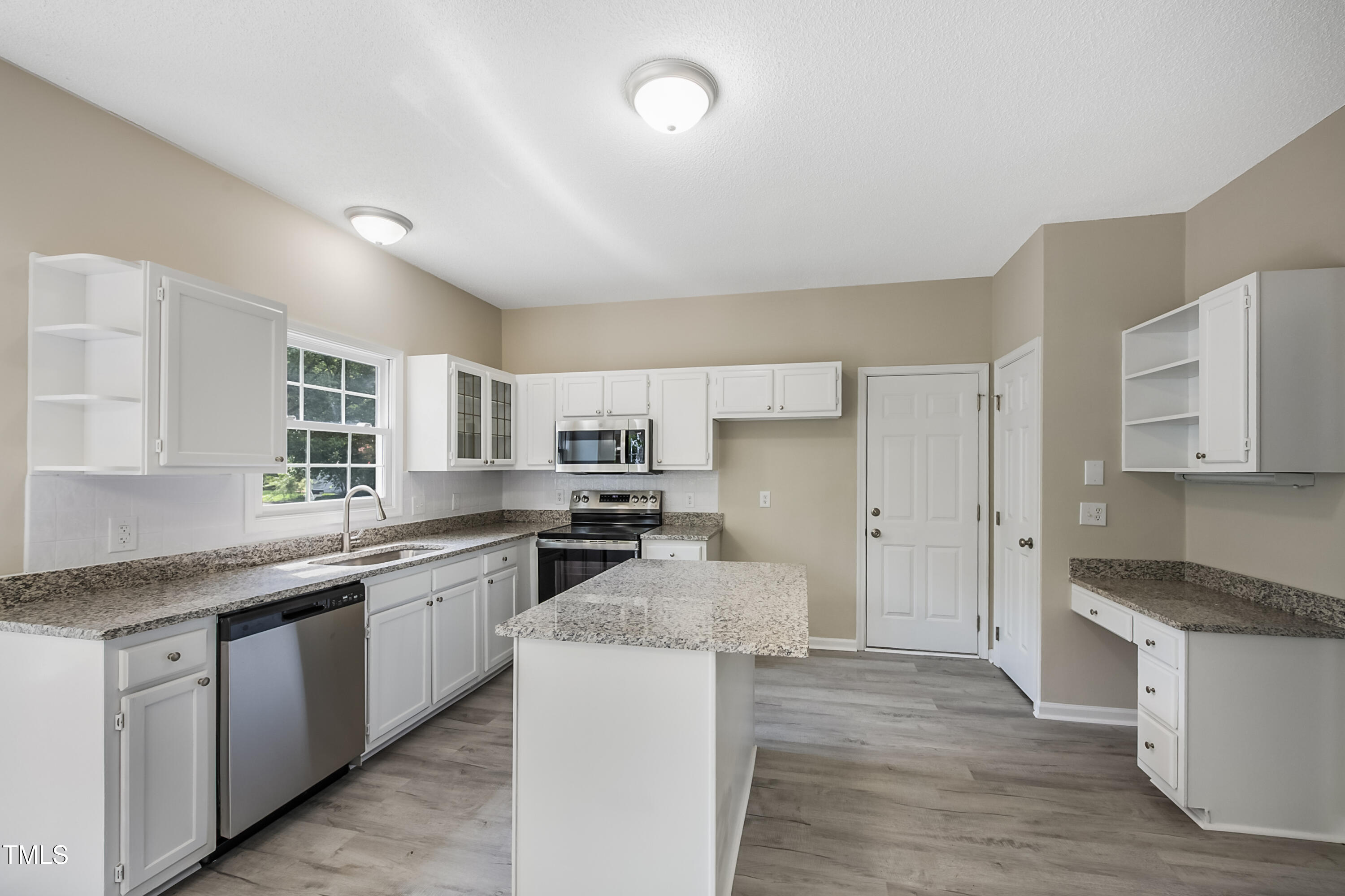 4400 Knightsbridge Way Raleigh, NC 27604 - Photo 10 of 27 4400 Knightsbridge Way-12