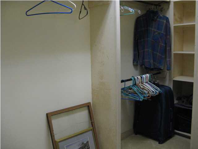 5475 Ridgewood Road Jackson, MS 39211 - Photo 24 of 27 Another huge closet off master.