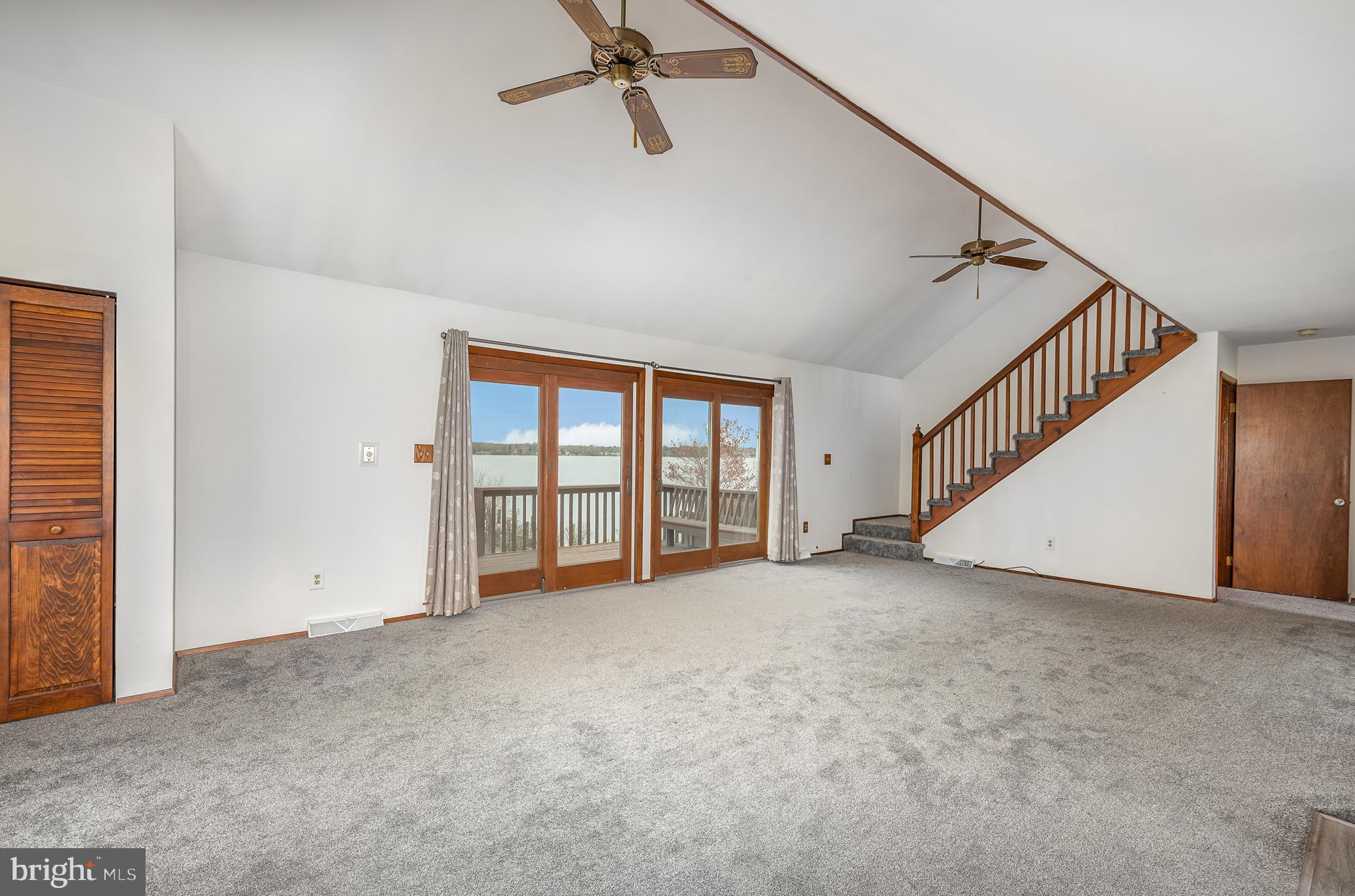 2210 Perryman Road Aberdeen, MD 21001 - Photo 7 of 27 Living Room