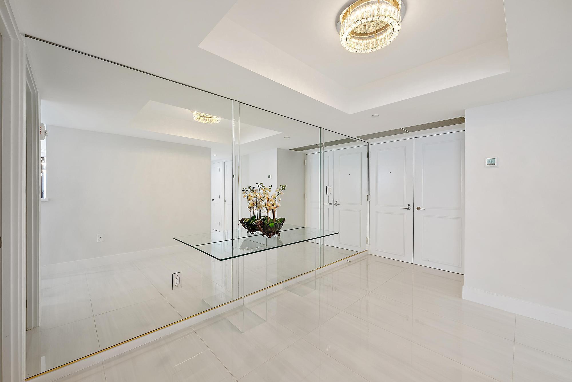 5070 North Ocean Drive, Unit 5B Riviera Beach, FL 33404 - Photo 4 of 37 a view of an empty room