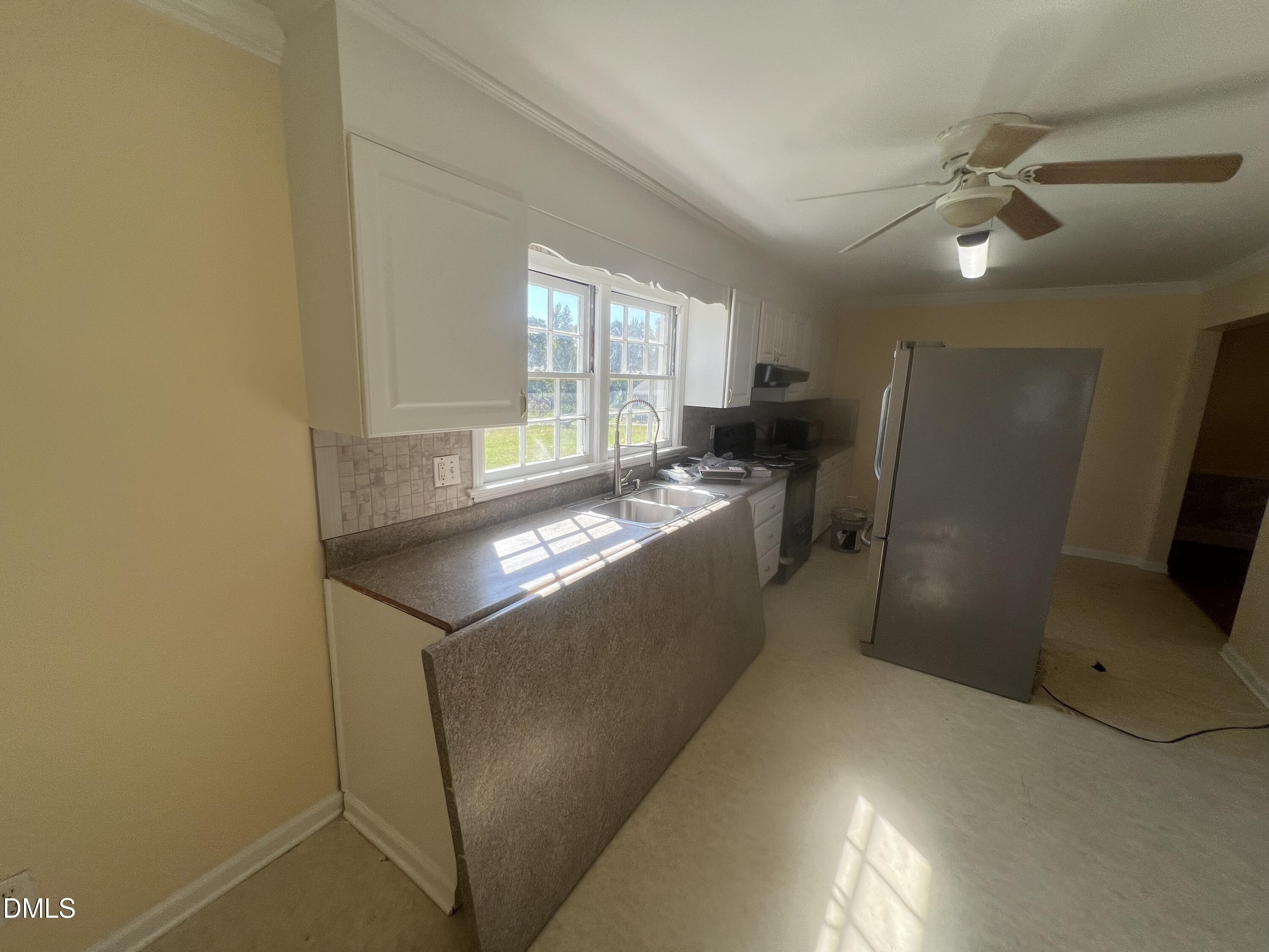 122 Bill Avery Road Coats, NC 27521 - Photo 32 of 51