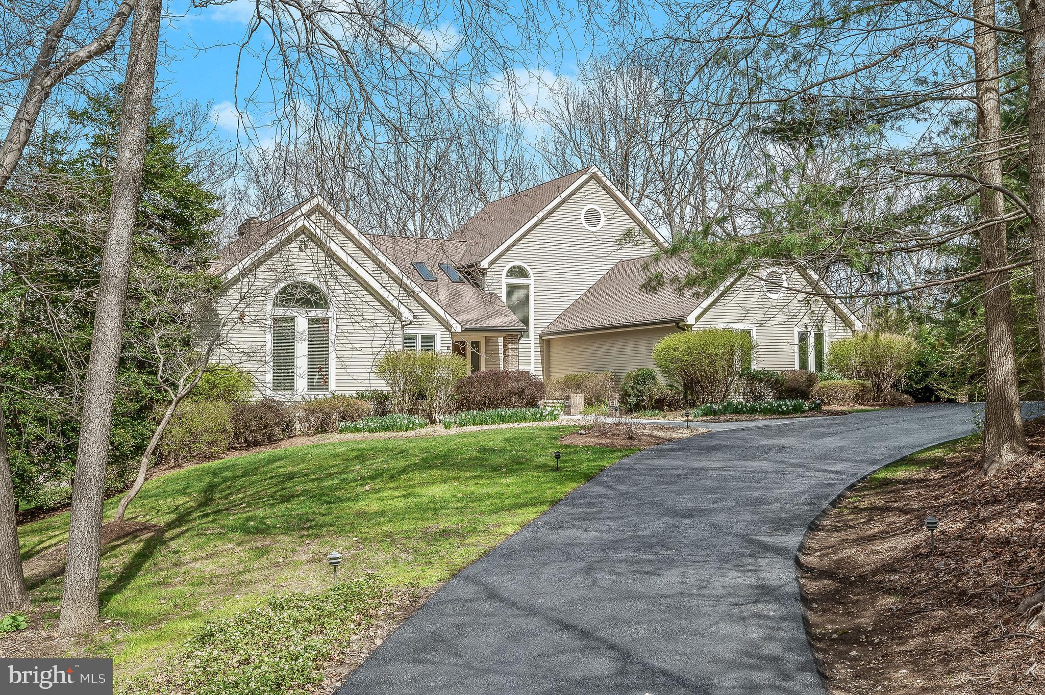 11850 Farside Road Ellicott City, MD 21042 - Photo 1 of 83 Welcome to 11850 Farside Road!