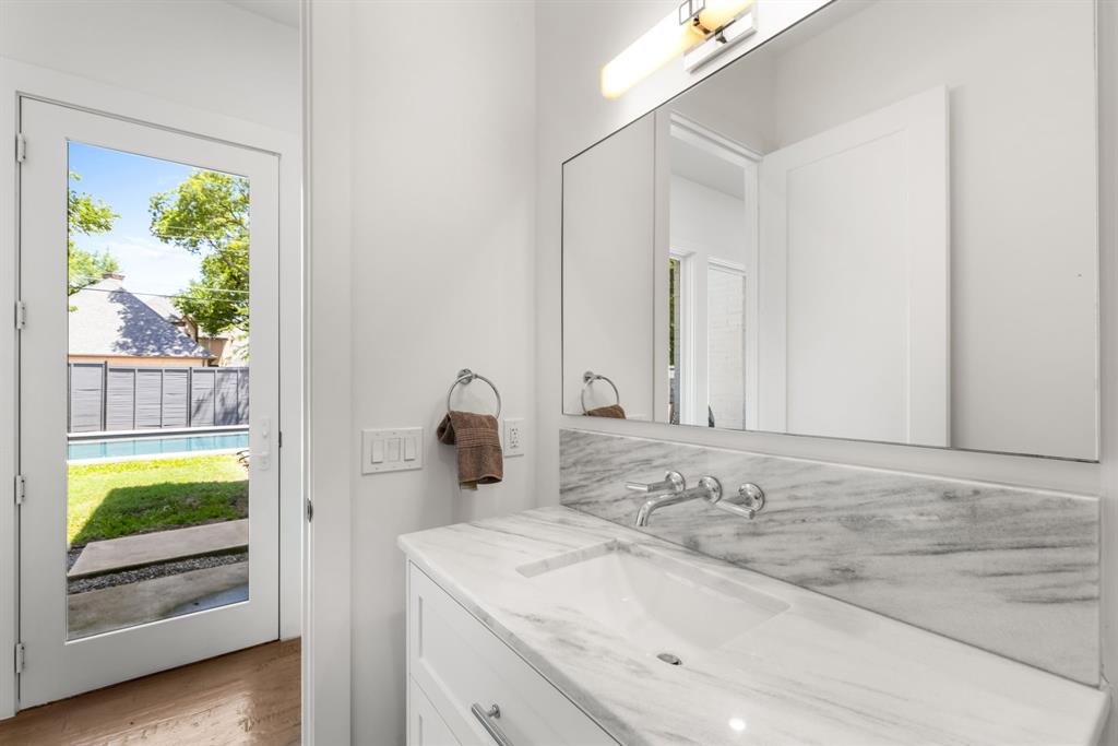 6243 Churchill Way Dallas, TX 75230 - Photo 25 of 40