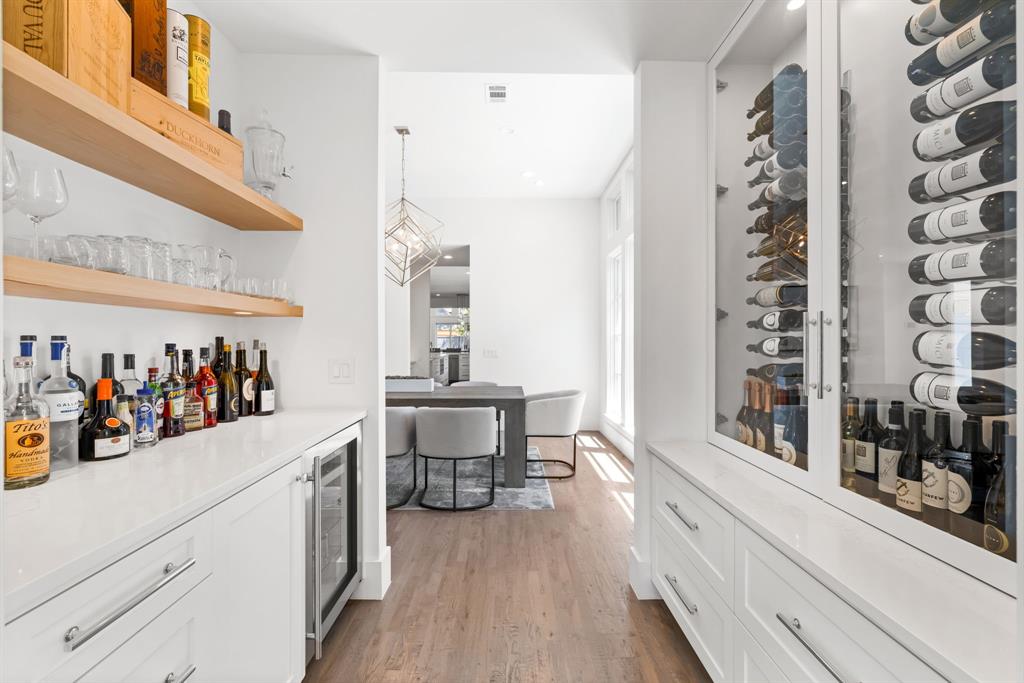 6243 Churchill Way Dallas, TX 75230 - Photo 9 of 40