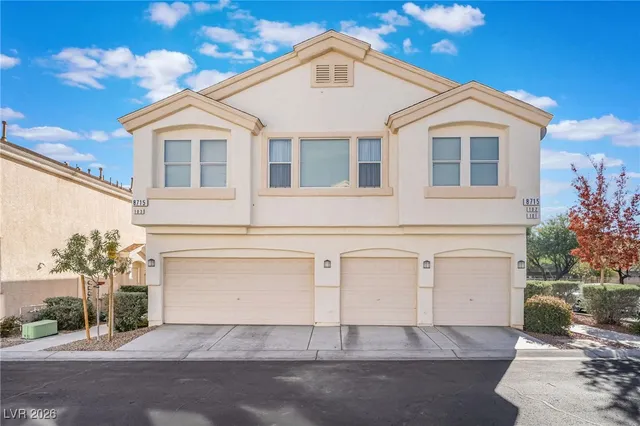 $1,700 | 8715 Tomnitz Avenue, Unit 103, Las Vegas, NV 89178
