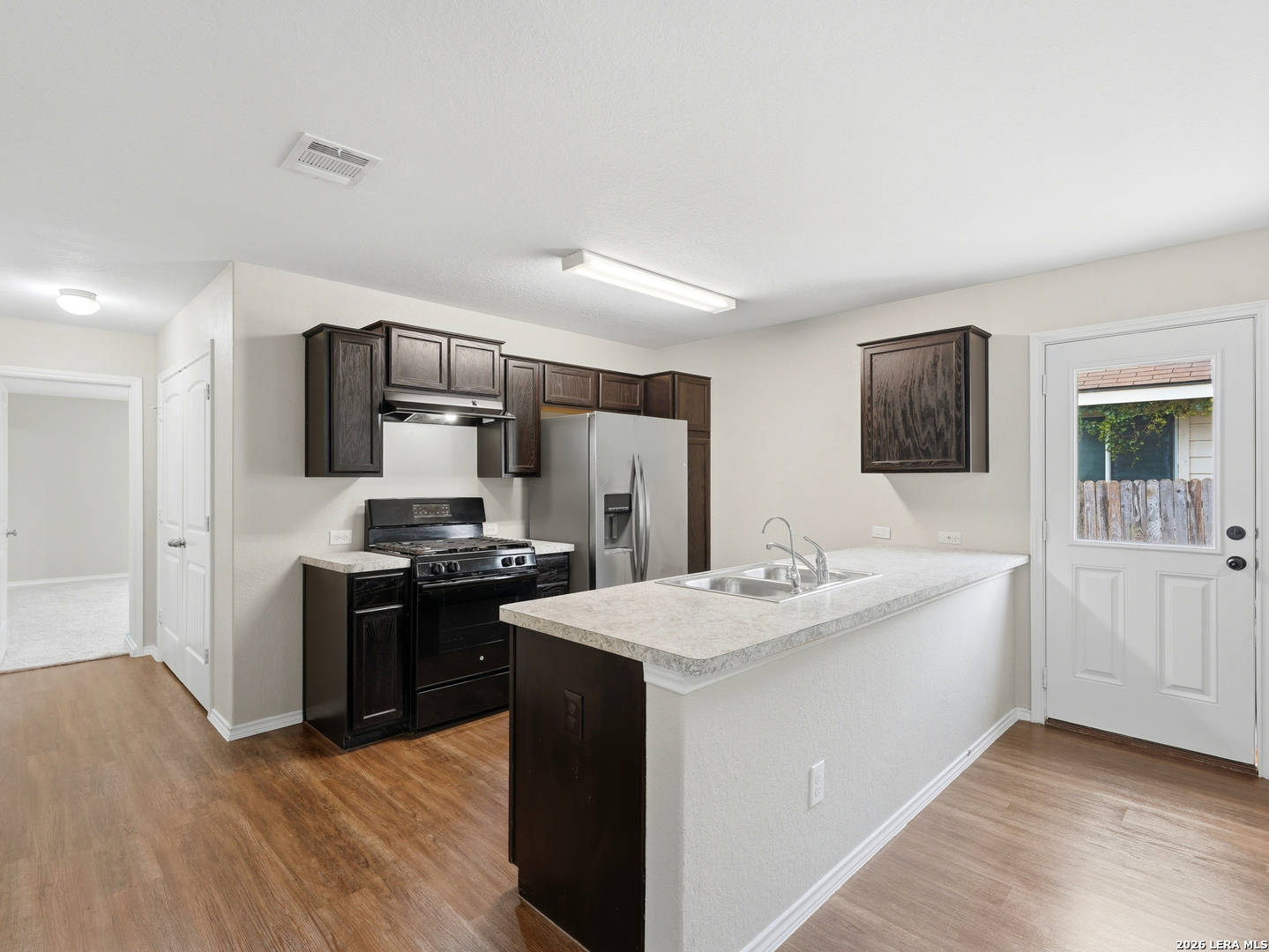 4714 Everett Loop Converse, TX 78109 - Photo 8 of 33