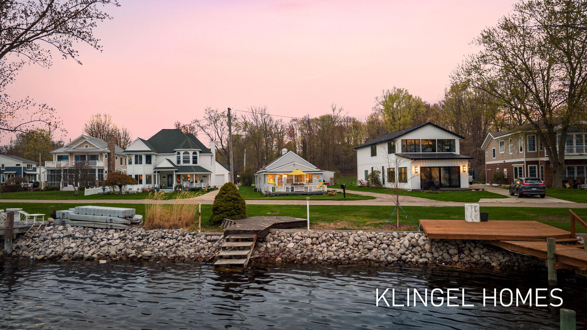 16527 Lakeview Street Spring Lake, MI 49456 - Photo 36 of 43 93-web-or-mls-16527-lakeview-st