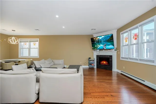 $1,150,000 | 151 Waterbury Avenue | Prince's Bay