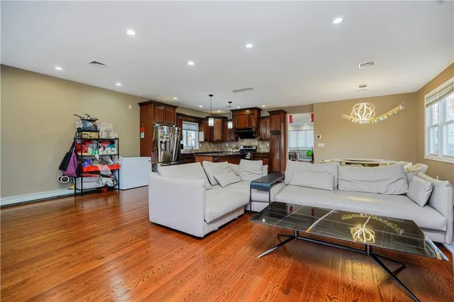 $1,150,000 | 151 Waterbury Avenue | Prince's Bay