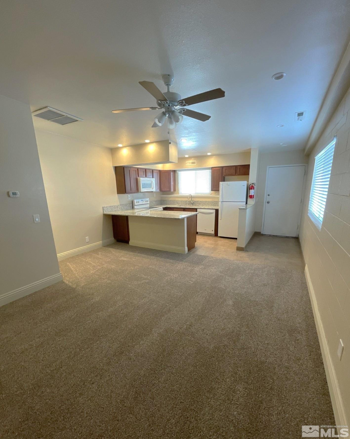 480 Sunshine Lane Reno, NV 89502 - Photo 6 of 11