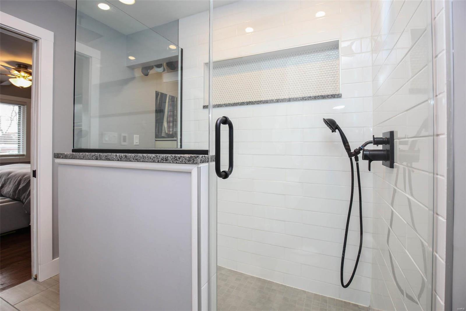 8 Circle Way St. Peters, MO 63376 - Photo 16 of 28