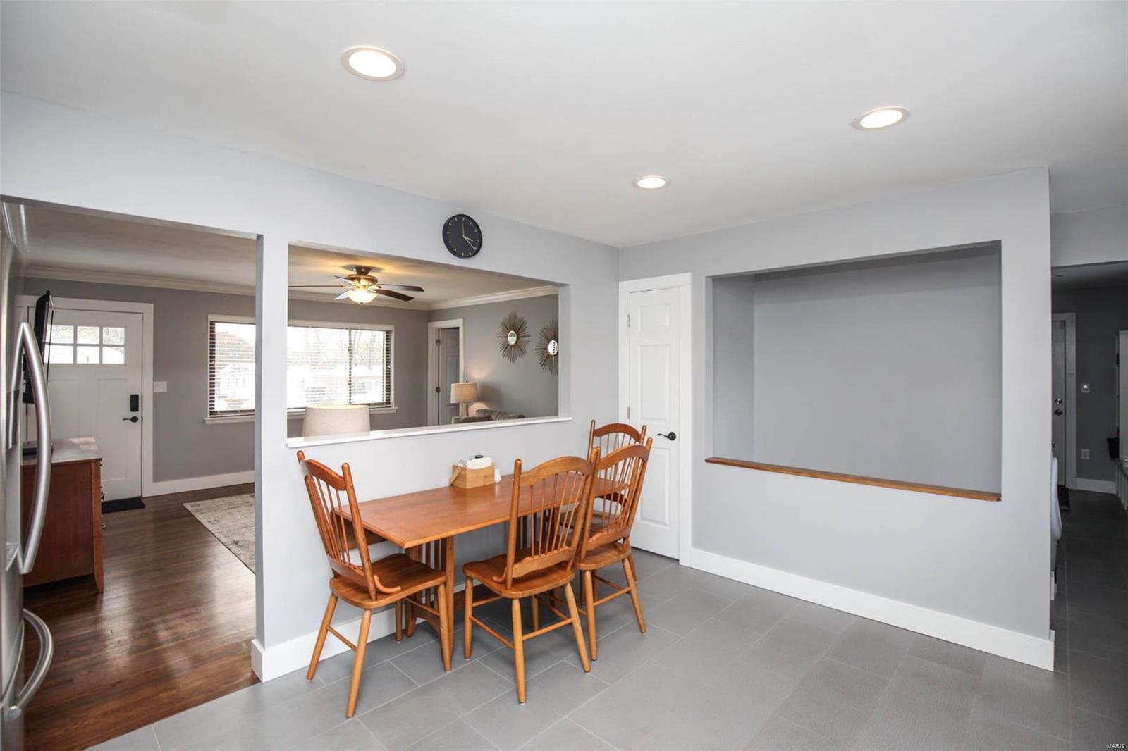 8 Circle Way St. Peters, MO 63376 - Photo 9 of 28