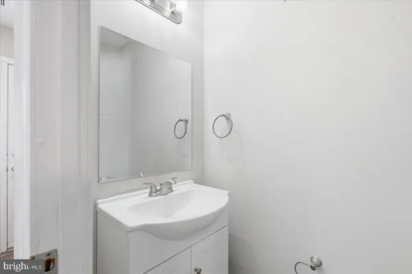 $2,300 | 3053 Heath Cote Road, Waldorf, MD 20602