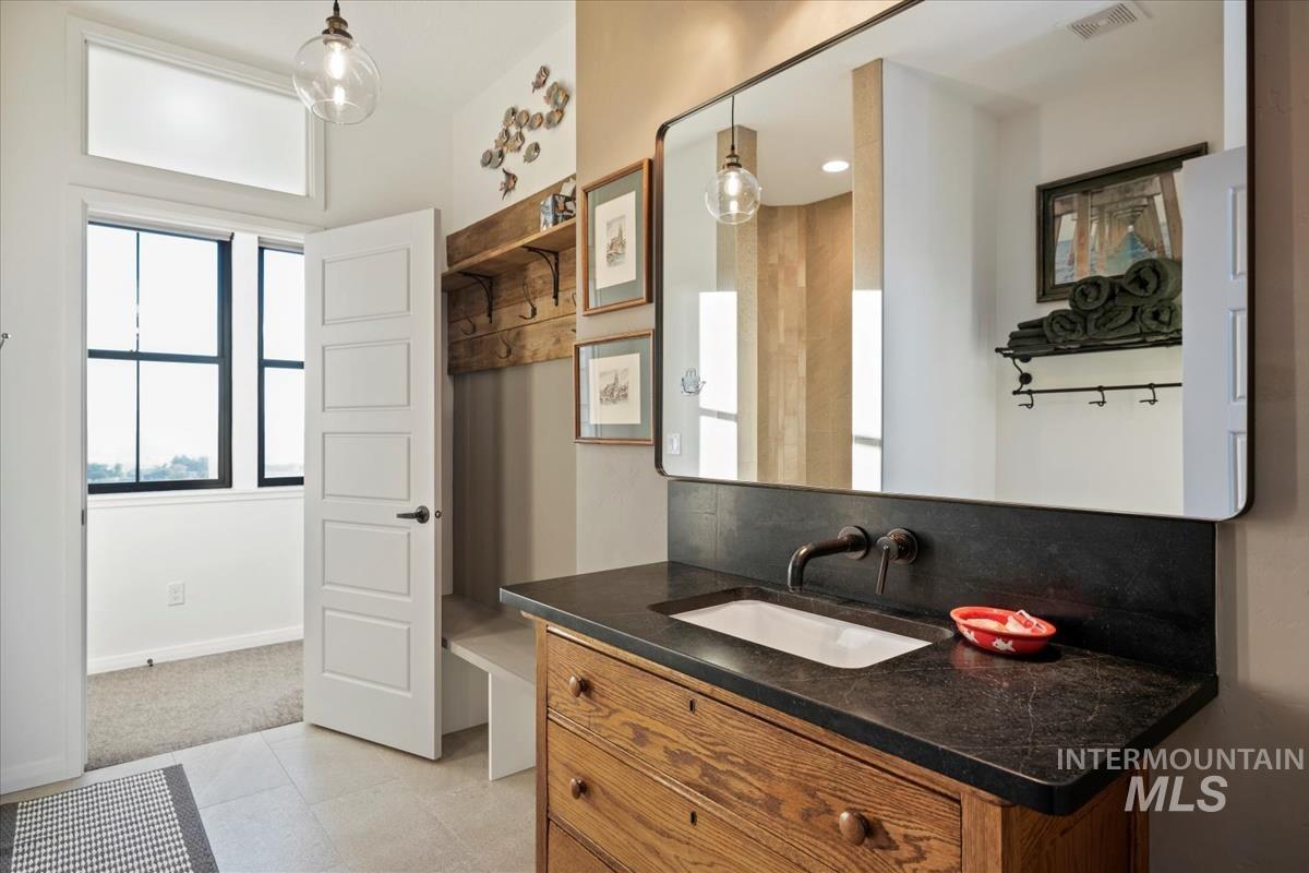 11326 West Rio Road Caldwell, ID 83607 - Photo 28 of 50 Bathroom featuring vanity and light tile patterned floors