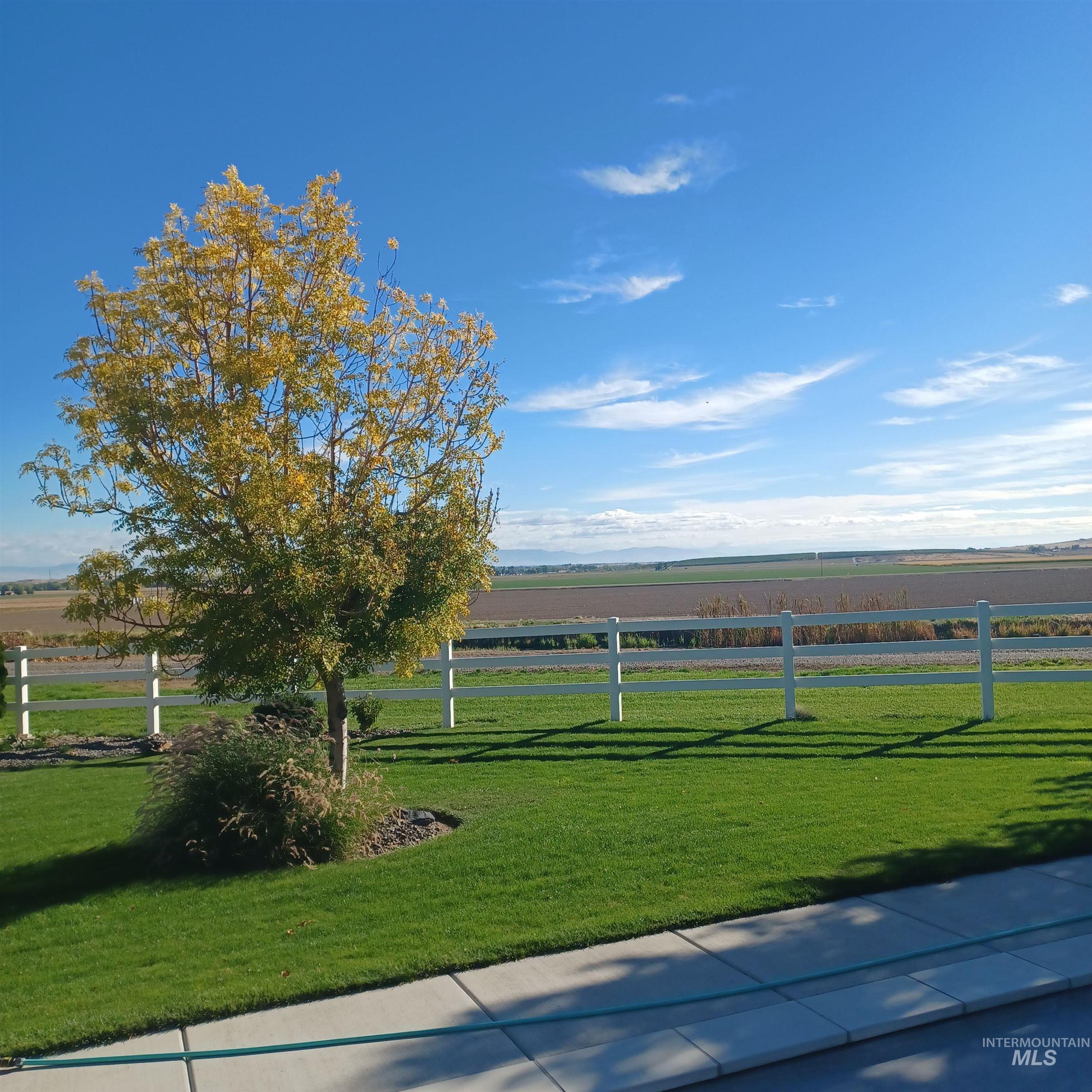 11326 West Rio Road Caldwell, ID 83607 - Photo 44 of 50 View of yard featuring a view of countryside
