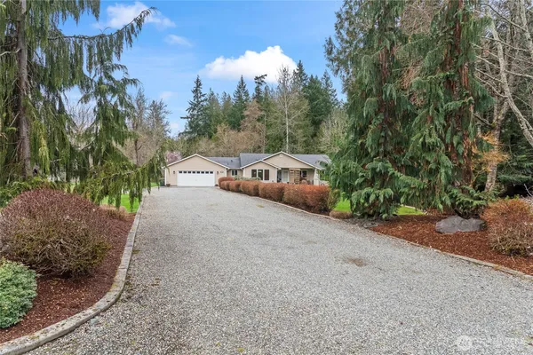 $840,000 | 21701 31st Avenue East, Spanaway, WA 98387