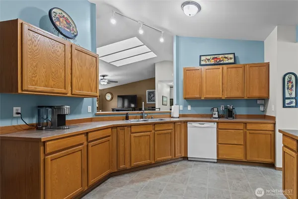 $840,000 | 21701 31st Avenue East, Spanaway, WA 98387