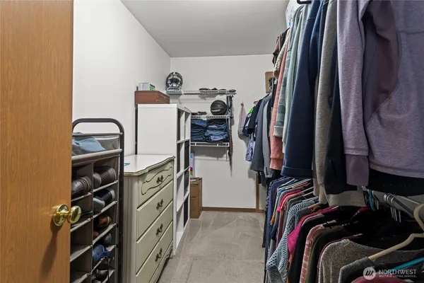 $840,000 | 21701 31st Avenue East, Spanaway, WA 98387