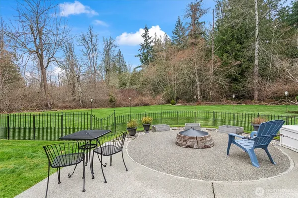 $840,000 | 21701 31st Avenue East, Spanaway, WA 98387