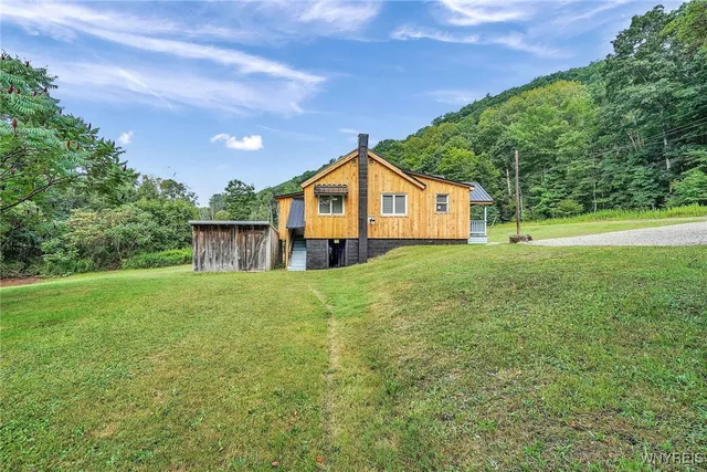 $119,900 | 12551 Bone Run Road, South Valley, NY 14738