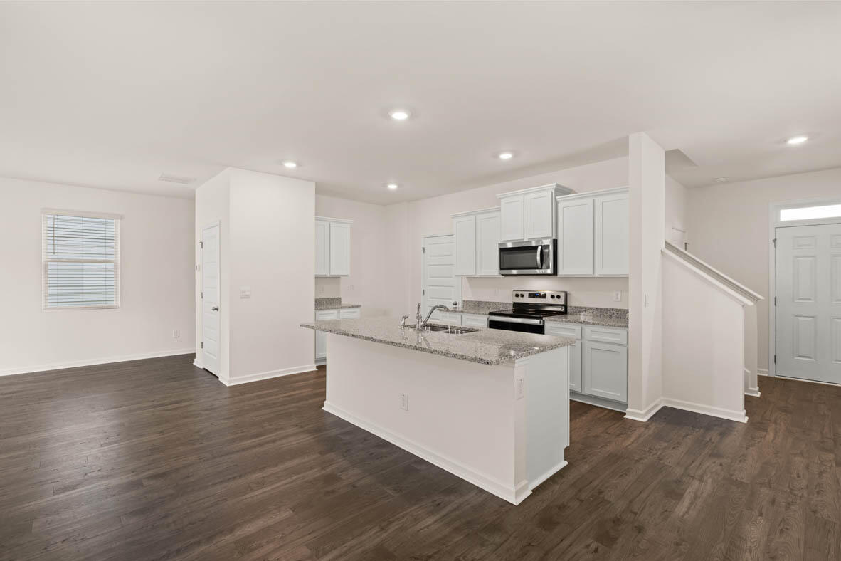 906 Raghorn Road Grovetown, GA 30813 - Photo 48 of 63 Kitchen Isle