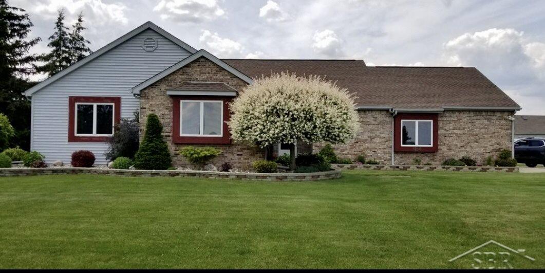 1260 South Beyer Road Saginaw, MI 48601 - Photo 1 of 25 50021753.JPG